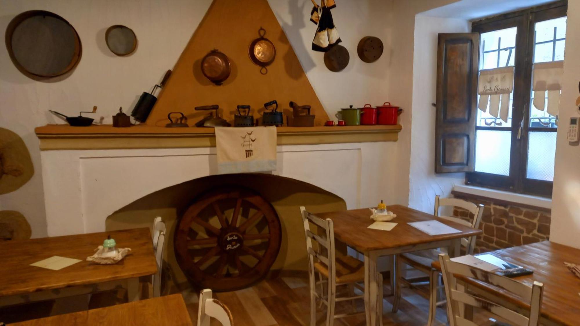 "B&B Santu Giuvanni" Fonni Eksteriør billede